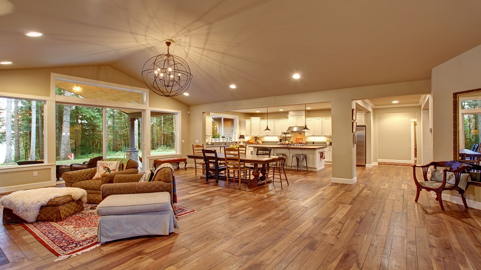 Match Wall Tones With Your Wood Floors, How To Keep House Warm With Hardwood Floors